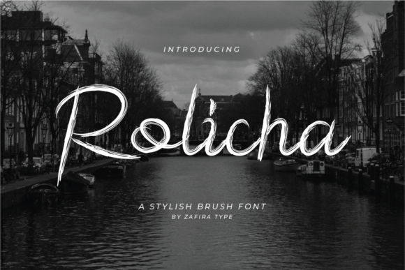 Rolicha: A Script Font for Creative Expression